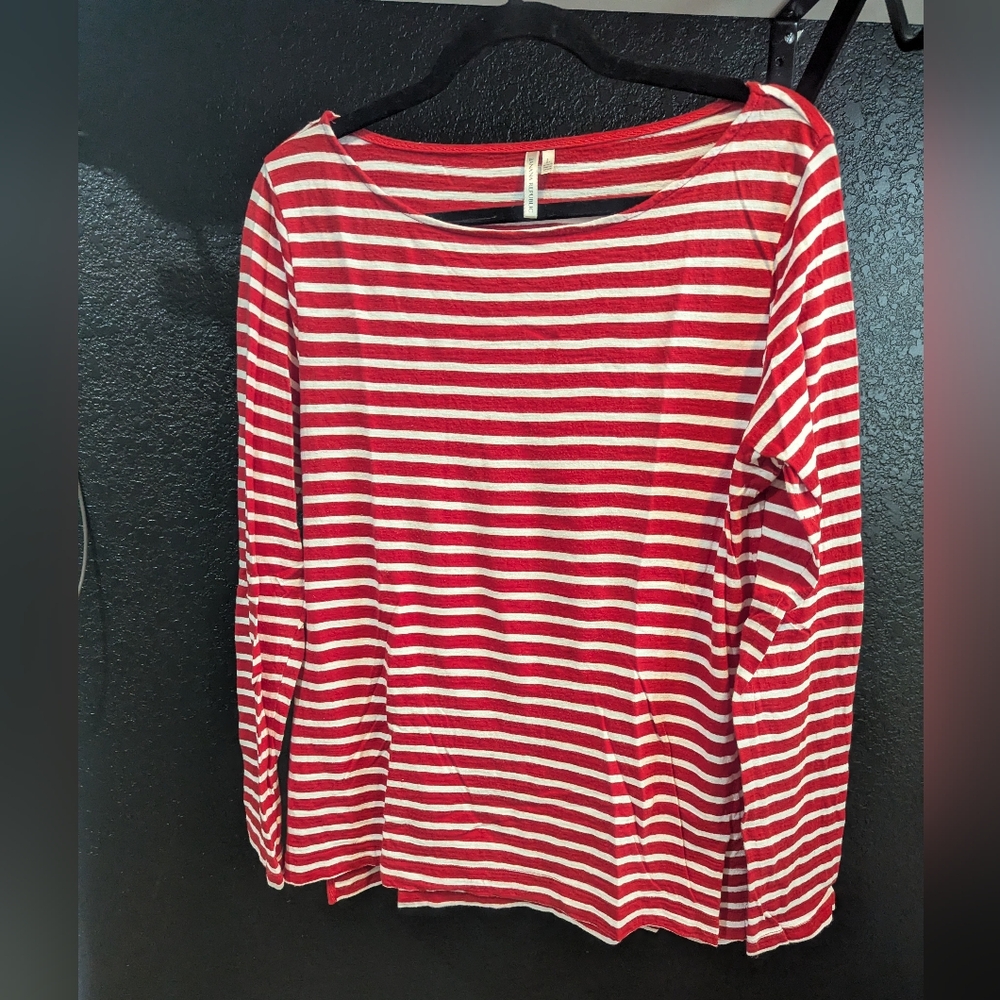 Banana Republic Red & White Long Sleeve